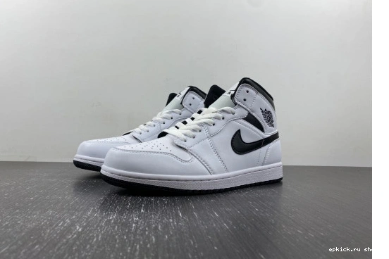 EP  Jordan DQ8426-132 1 Air DQ8426-132 Mid 0901